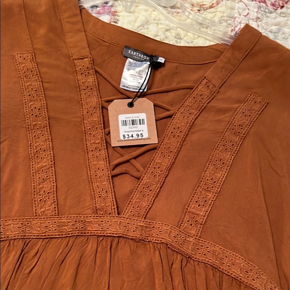 EARTHBOUND Terracotta Lace Accent Blouse